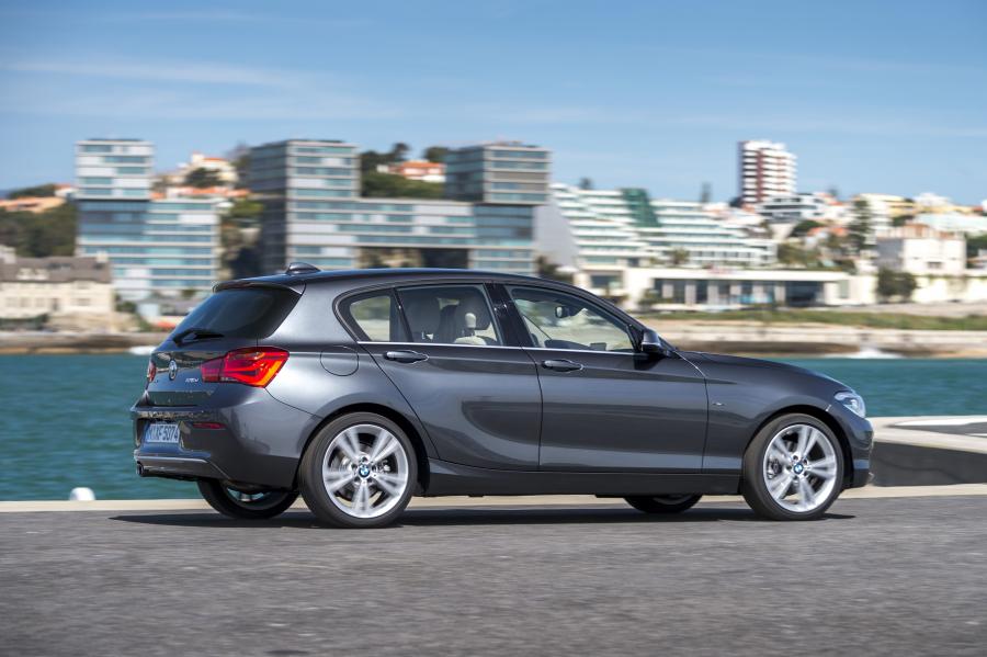  BMW 120d xDrive Urban Line 5-Door 2015 года  (фото 19 из 35)